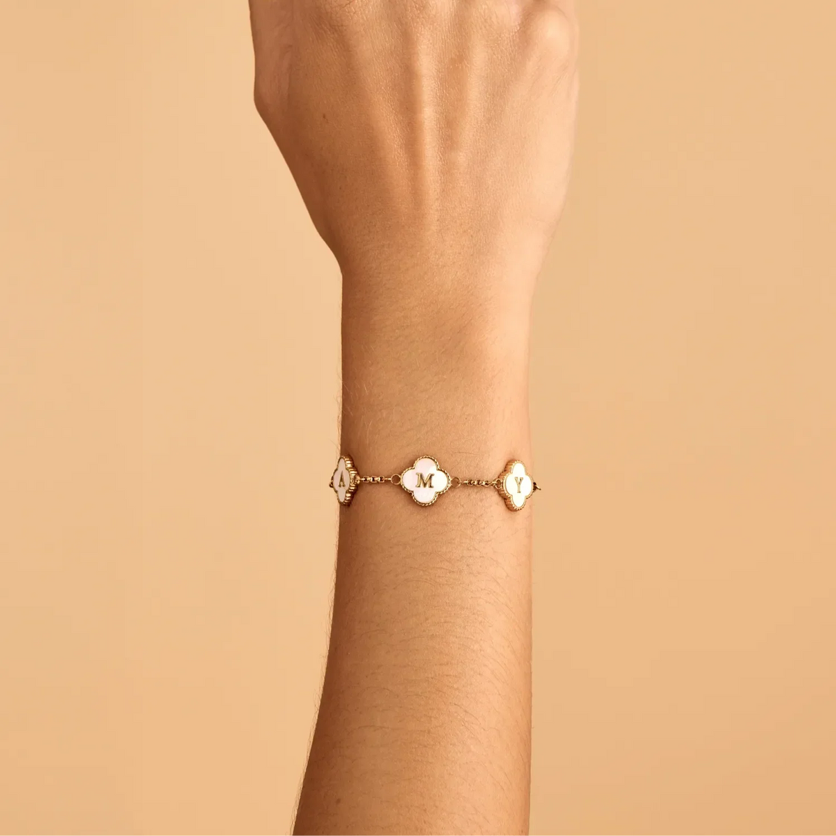 Pearl Clover Custom Name Bracelet